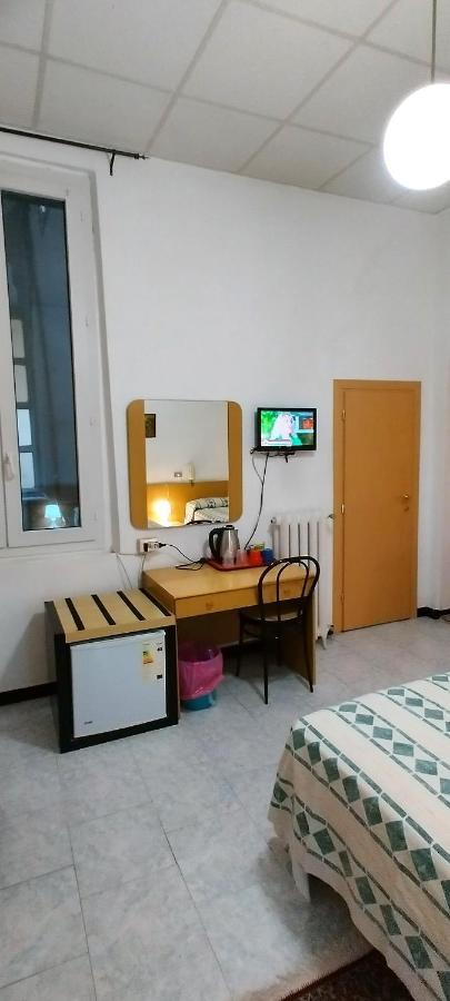 Hotel Major Genua Buitenkant foto