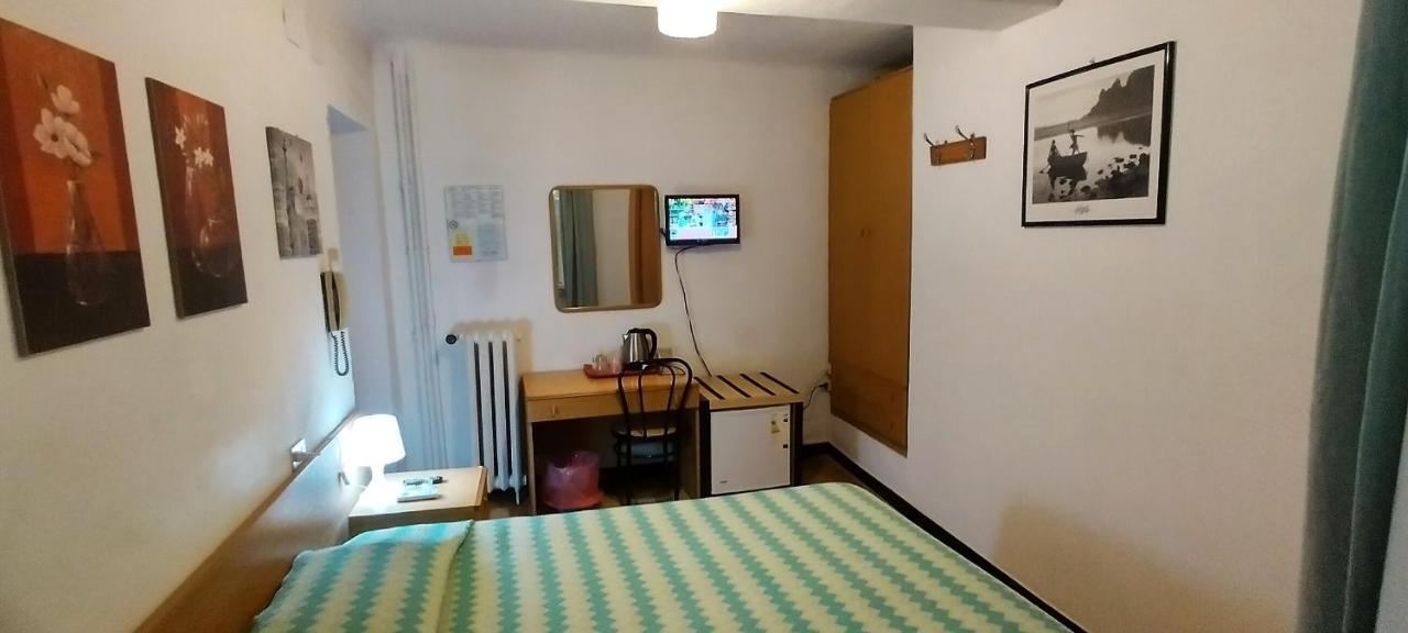 Hotel Major Genua Buitenkant foto