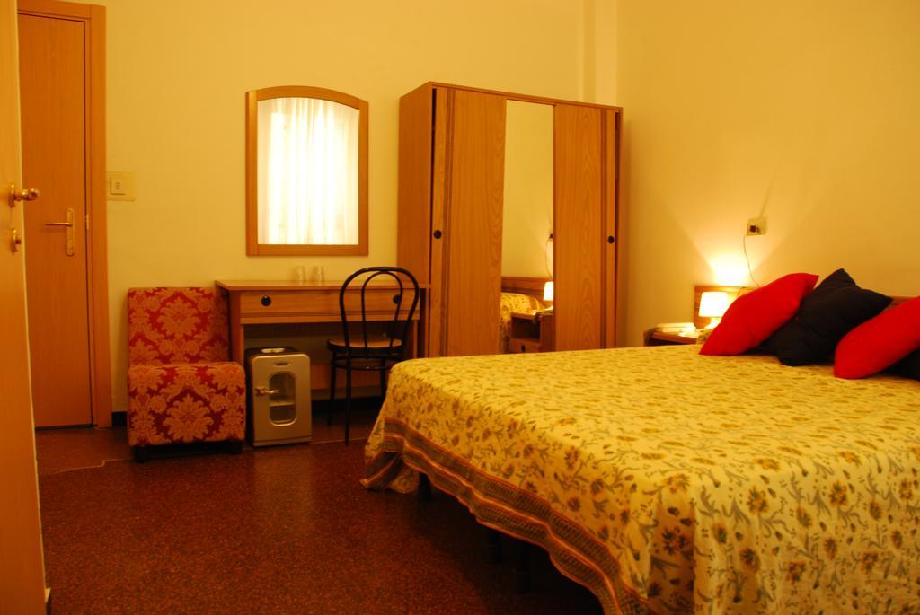 Hotel Major Genua Buitenkant foto